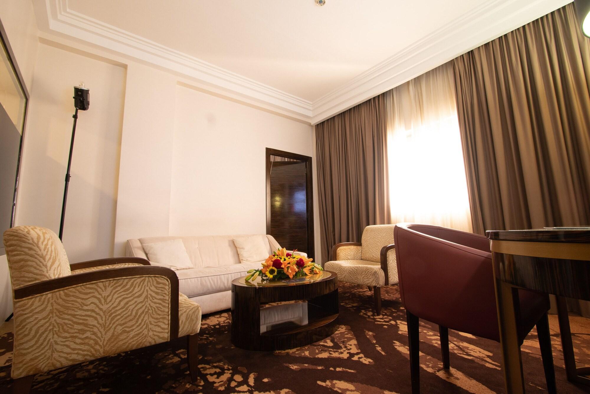 Hotel Fleur De Lys Plateau Dakar