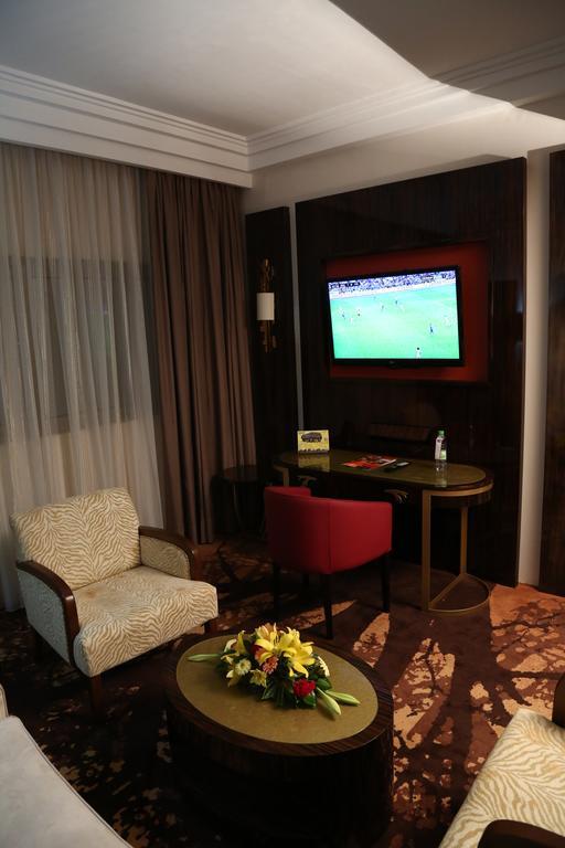 Hotel Fleur De Lys Plateau 4*