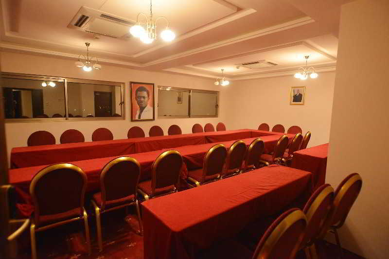 Fleur De Lys Plateau Hotel 4*